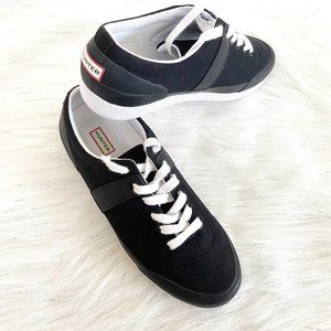hunter canvas sneakers